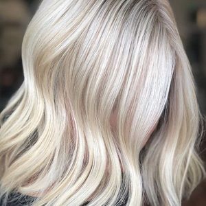 Meet your Posher, Leslie